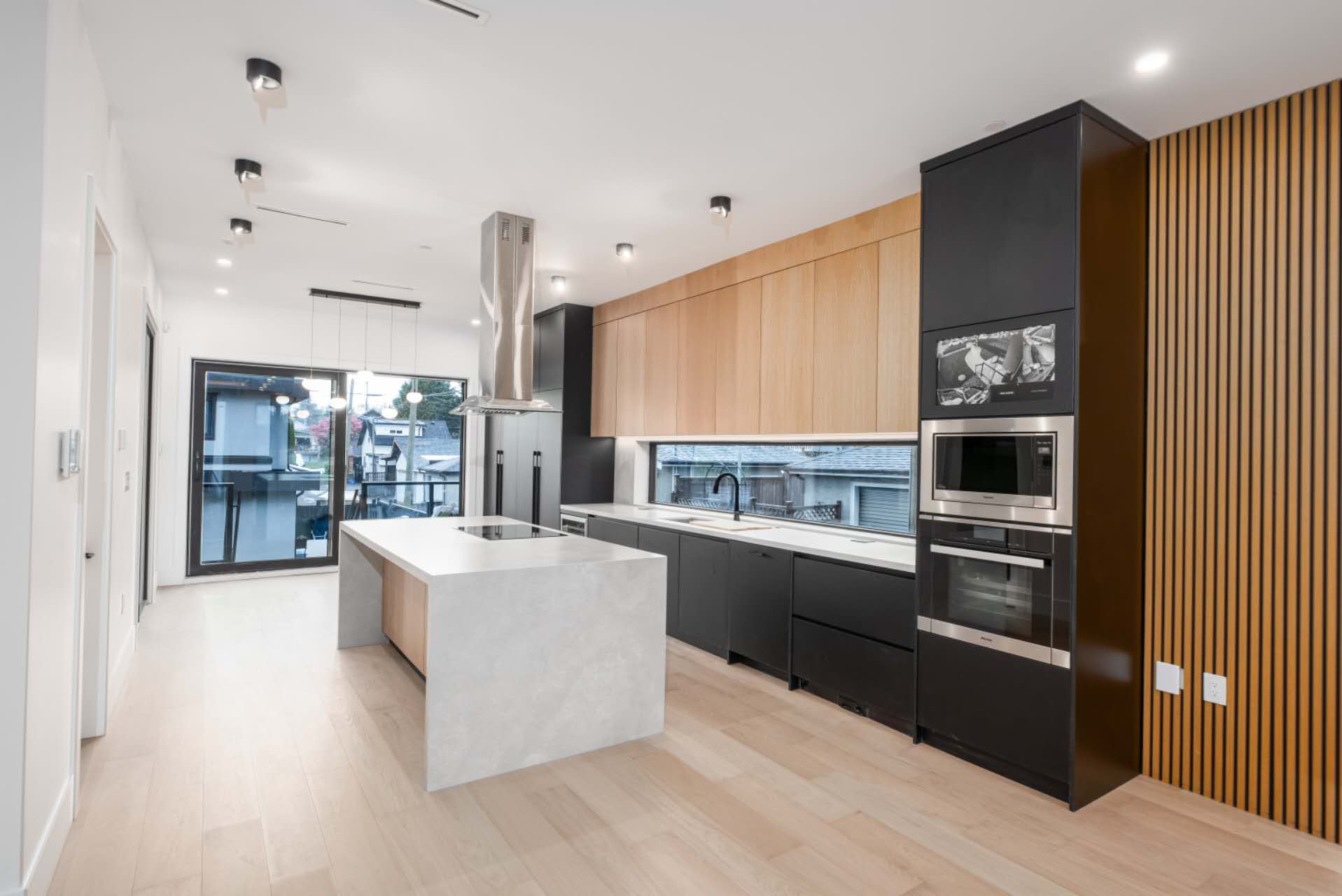 Custom home interior design Click for more点击更多细节